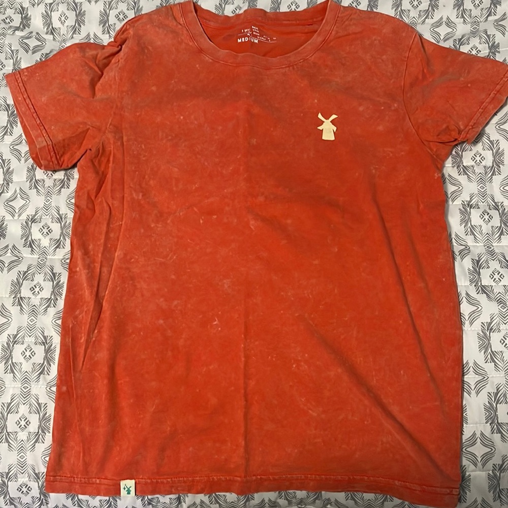 Dutch bros shirt, size medium